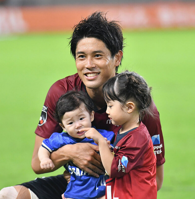 嫁と子供は三姉妹で3人