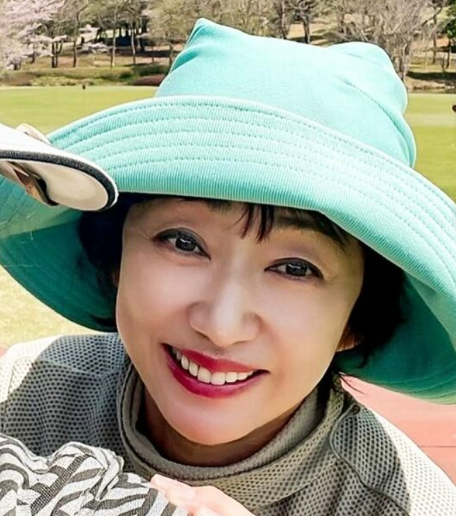 妻の葬儀説は本当か