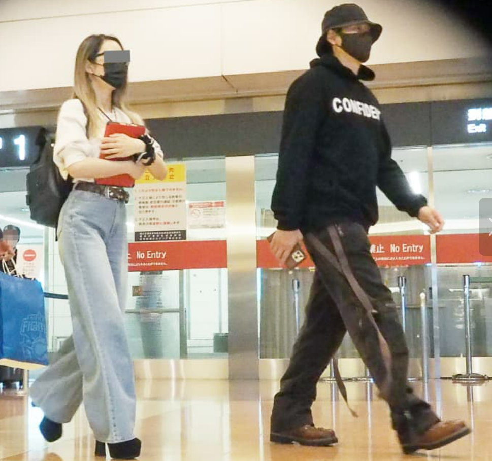 彼女の顔や写真はどんな人？